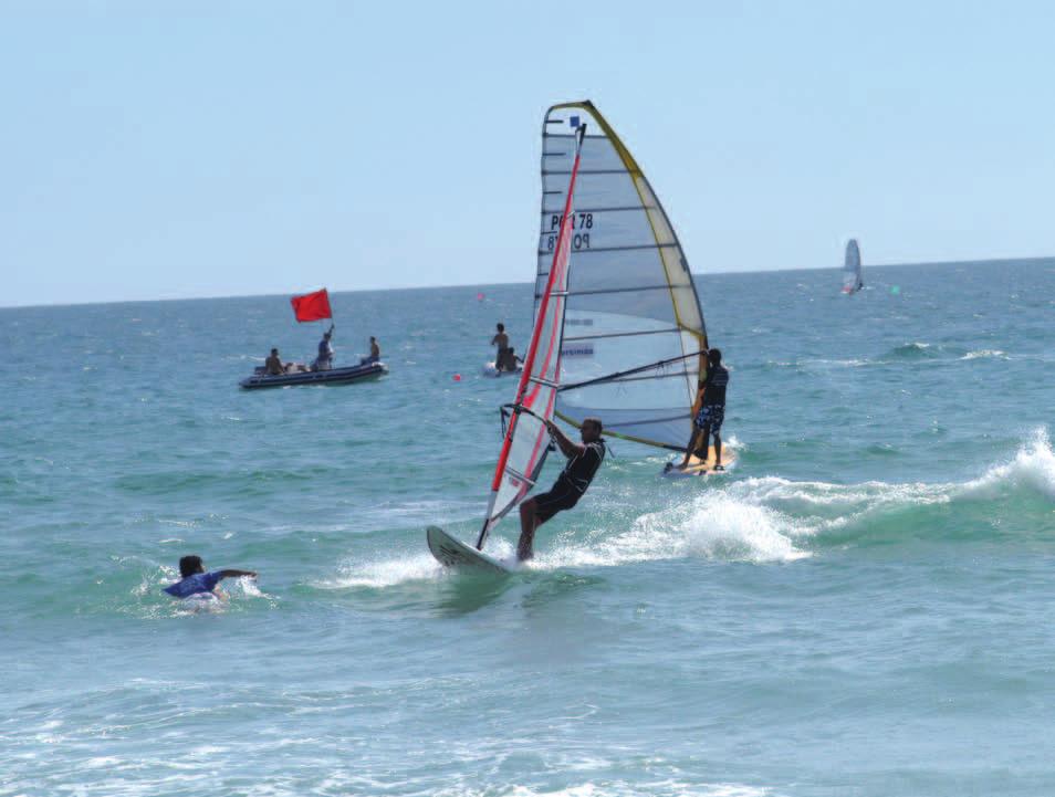 Caparica Destinatários a partir dos 9 anos (é obrigatório saber nadar) geral@caparicasurf.