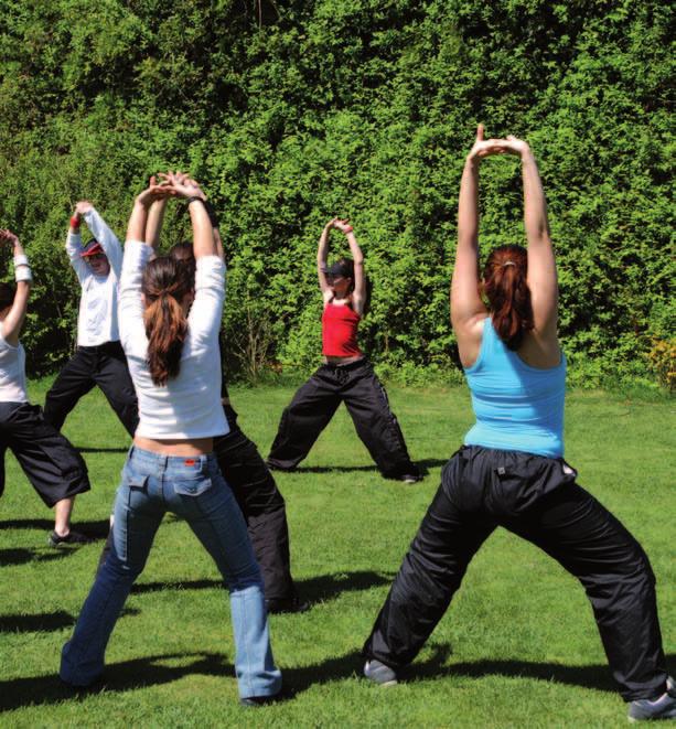 Aulas abertas 14 de junho 10H00 11H00 tai chi chuan almalternativa Atividade arte marcial de defesa que visa o equilíbrio físico e mental Local Casa da Cerca almalternativa.u.l@hotmail.