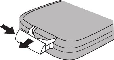 Controle remoto Antes de utilizar o controle remoto do seu MM720, remova uma proteção plástica, que fica no compartimento da bateria.