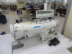 º 626-808-Uma máquina de costura marca RIMOLDI, modelo