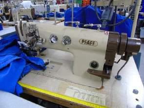 º 1095-6358-Uma máquina de costura marca BROTHER, modelo