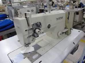 º 324-7368-Uma máquina de costura marca PFAFF, modelo 422-6/01, N.