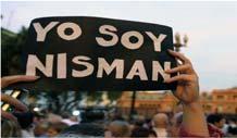 MUNDO Política Vídeo da chegada de promotor à Argentina soma dúvidas ao caso A divulgação das imagens da chegada ao aeroporto de Buenos Aires do promotor Alberto Nisman antes de falecer, e que