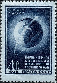 60 anos da corrida espacial com o Sputnik Em 1957, a União Soviética colocou em órbita o primeiro