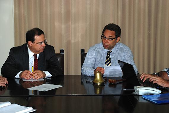 Paulo Franzosi aproveitou para dizer que na véspera da reunião da Câmara Setorial de Petróleo e Gás estivera em Macaé, na 7.