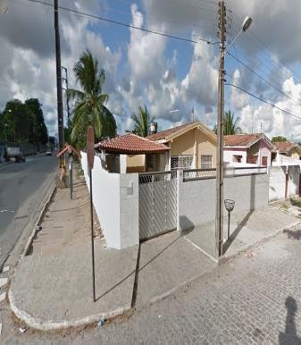 1 vaga de garagem coberta Edifício com portão eletrônico e piscina. A poucos metros da Prefeitura de João Pessoa, por trás do supermercado Atacadão da BR 230.