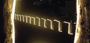 Concelhio Viver Óbidos - Novas iluminações de Natal, com destaque para a iluminação de algumas das igrejas da Vila, assim como da muralha; - Aquisição de Presépio