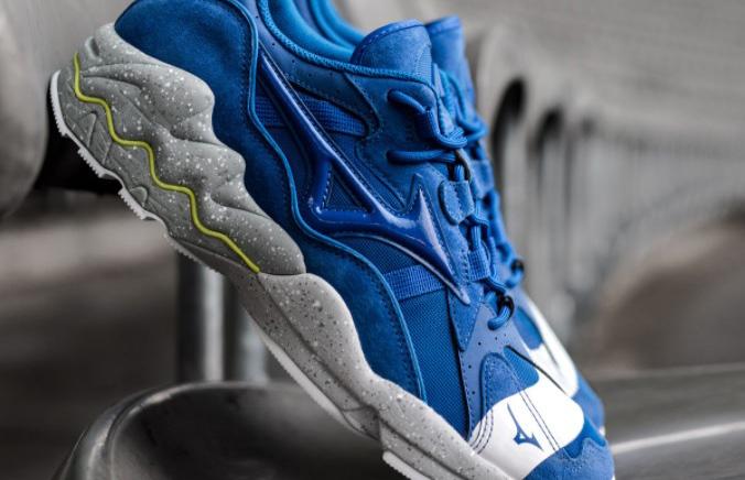 Mizuno decide ir além do esporte e cria linha de tênis casuais POR WAGNER GIANNELLA A Mizuno decidiu usar um velho conhecido para lançar uma nova linha de tênis.