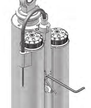 6 Aperte o parafuso de fixação do cabo (S11) com uma chave sextavada de 2mm com um torque máximo de aperto de 1.6 Nm. 9 9. Aplique a tampa de protecção na janela apertando os parafusos de 1.