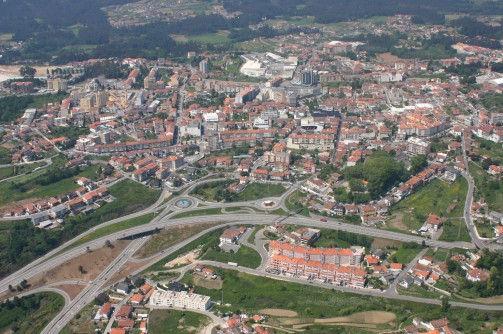 para o Porto, Aveiro e Coimbra, bem como outras de âmbito mais restrito, a nível local e regional. How to get?