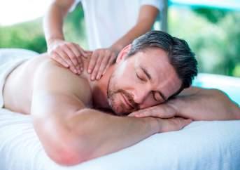 Tratamento para o Homem Corpo Esfoliação desintoxicante e hidratação com massagem profunda 90 min. 100 Rosto Esfoliação + Intensa hidratação com manobras de massagem 60 min.