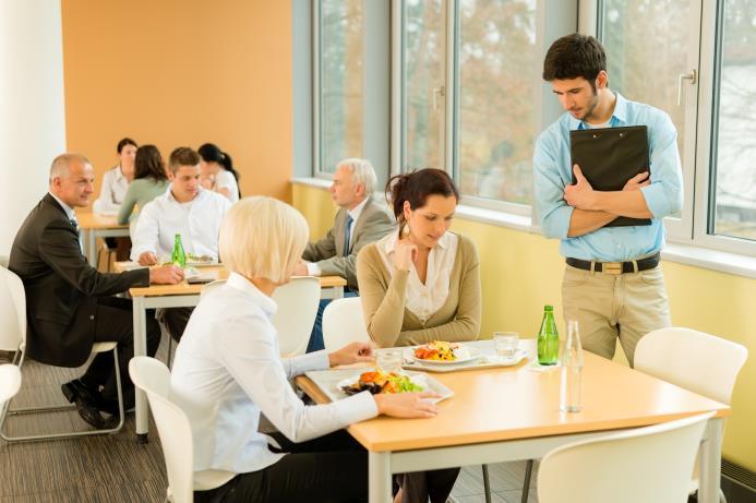 O tempo economizado no intervalo seria descontado no final da jornada de trabalho, permitindo que o trabalhador deixe o serviço mais cedo.