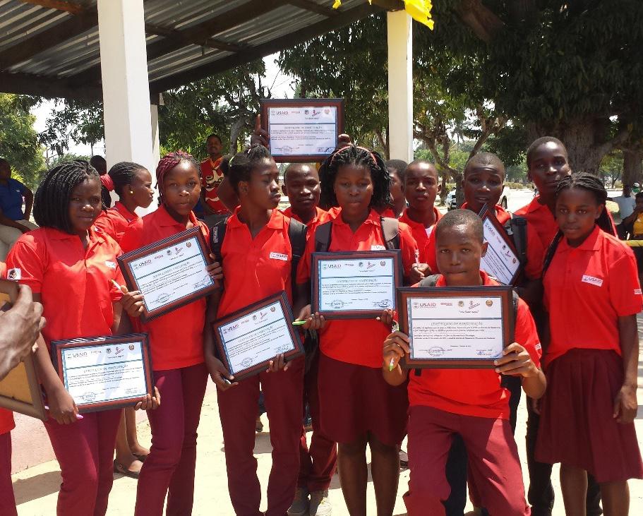 Raparigas triunfam nas olimpíadas de Ciências, Matemática e Tecnologia A ADPP Moçambique, em parceria com a Girl Child Rights (GCR), no âmbito do projecto Nikhalamo, financiado pela USAID, realizou