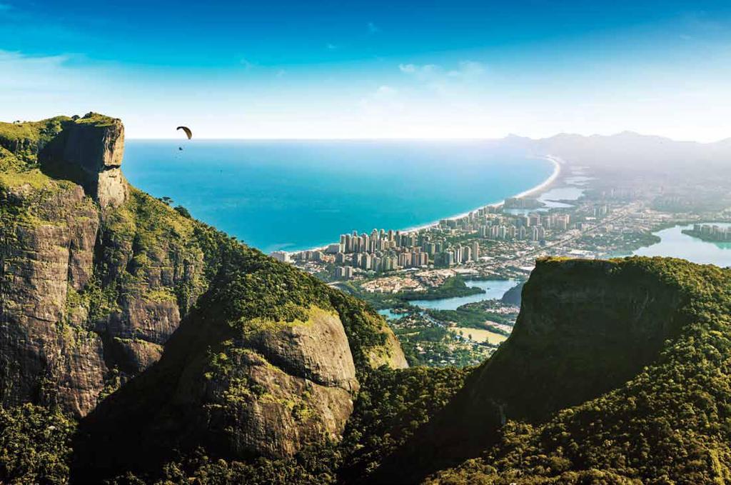 GRAND HYATT Residences A BELEZA São Sebastião do Rio de Janeiro Cercado de praias, montanhas, florestas e cachoeiras, quem mora no Rio se sente, acima de tudo, um privilegiado.