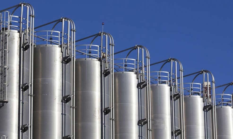 Silos e tanques Os silos graneleiros para a armazenagem de