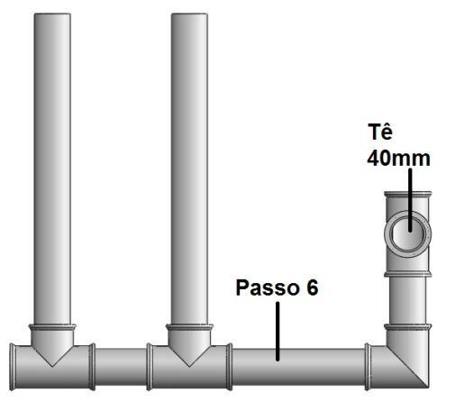 da Base Lateral Passo 8: Na extremidade do cano de diâmetro 40 x 105 mm de comprimento deve ser colocado um Tê de 40