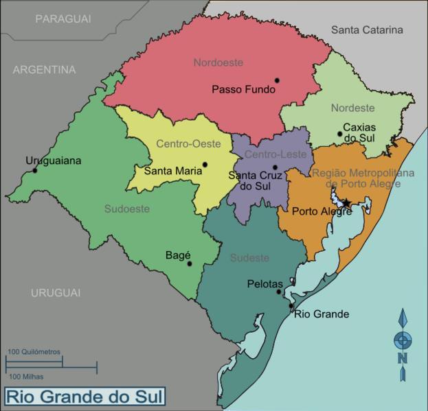 Em todas as instituições as vasilhas foram fotografadas e foi preenchida uma ficha de atributos: Instituição de localização; localidade de origem; região no estado, n de catálogo; tratamento de