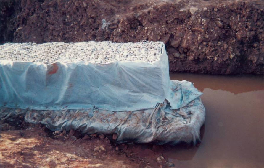 lançamento das pedras de mão.