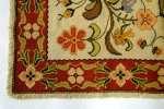 - 249 x 334 cm, 300 x 200 cm e 150 x 80 cm 660 :: Tapete Arraiolos, fio de lã, decoração policromada "Flores",