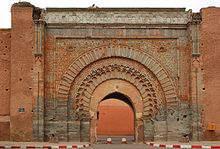 Marrakech Muralhas e Porta da Cidade São perto de 20 as portas que rompem