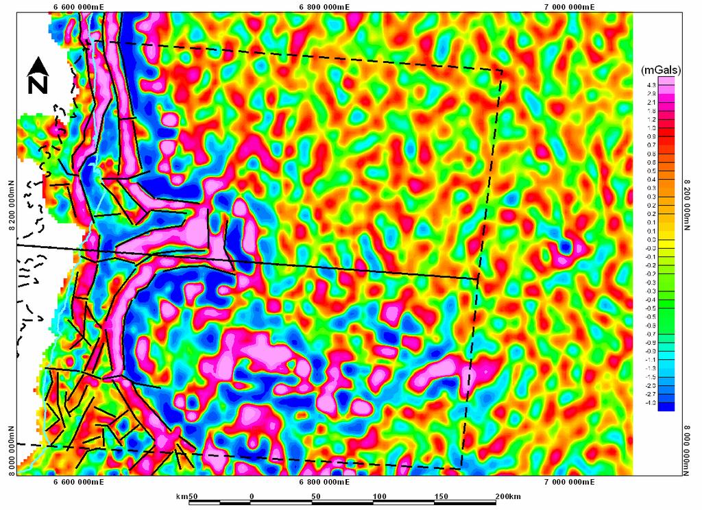 Figura 31 Mapa Bouguer filtrado Passa Banda 5 22 km. O polígono em preto tracejado representa a localização geográfica das bacias.