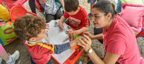 Atendimento comunitário no Trote Solidário - Anhanguera Santa Bárbara D oeste.