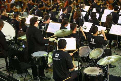 Festival Internacional de Música de Londrina, tradicional evento com quase quatro décadas de existência que oferece cursos de educação musical.
