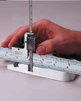 e medir diâmetros. Disponível em dois tamanhos conforme tabela. Ambos podem também ser usados com calibrador de altura e profundidade Nº 289CM.