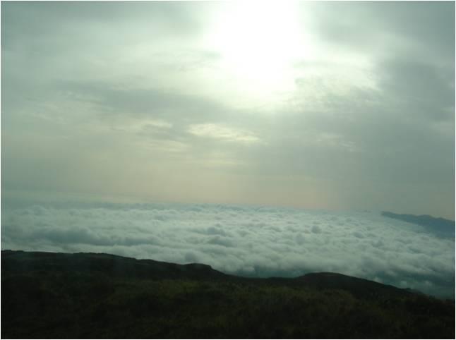 4A Mar de nuvens - Açores