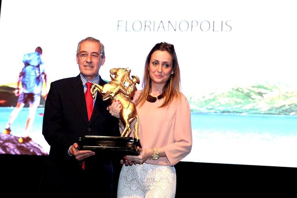 Troféu Beto Carrero de Excelência no Turismo Florianópolis foi a premiada na categoria município.