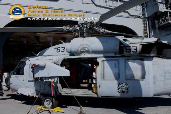 helicópteros Boeing CH-46D Sea