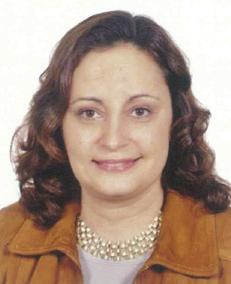 Fátima Oliveira Licenciada em Direito pela Universidade Lusíada de Lisboa, exerceu funções de assessoria jurídica no Governo da Região Administrativa Especial de Macau; na Direcção dos Serviços de