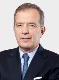 Chief Financial Officer entre Janeiro de 2012 e Agosto de 2014 Andrzej Szlezak 7 de Julho de 1954 desde Abril
