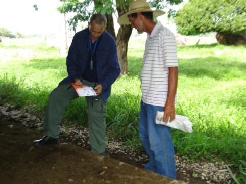 Localidade: Fazenda Realeza, município de Colíder (Figuras 9 a 13) Ações educativas: Durante a campanha de campo foram passadas informações aos moradores sobre a biologia e o comportamento dos