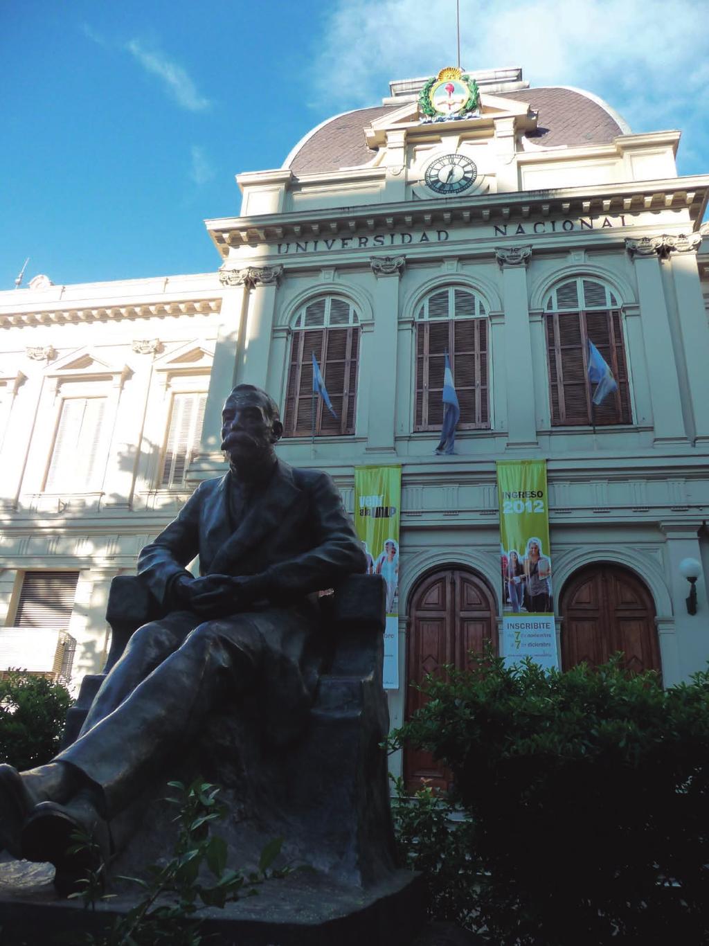 (UCA) Fundação Héctor A.