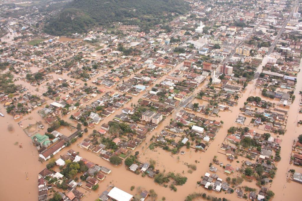 Floods in Brazil > 2.