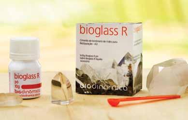 11 BIOGLASS Cimento de Ionômero de Vidro ESTÉTICA estética E RESTAURAÇÃO Kit BIOGLASS C 1 frasco com 15g de BIOGLASS C pó; 1 frasco com 10mL de BIOGLASS C líquido; + acessório.