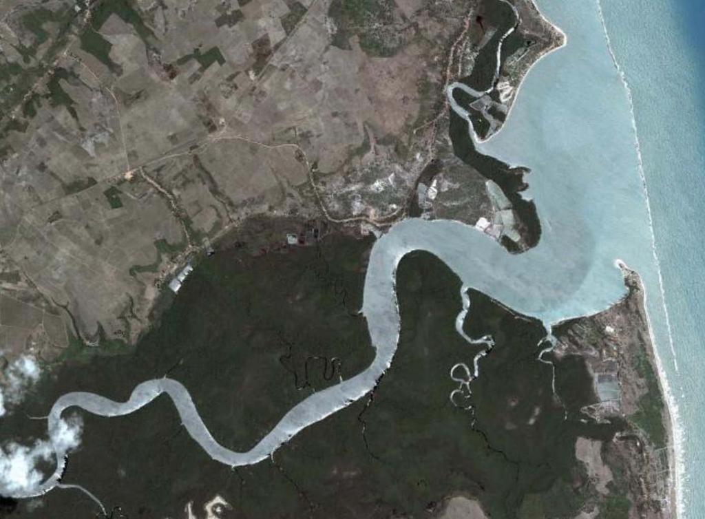 0 4. MATERIAL E MÉTODOS 4. ÁREA DE ESTUDO O estuário do rio Mamanguape está localizado no litoral norte do estado da Paraíba, entre 6º 43' 0'' S e entre 35º 67' 46'' O (Figura ).