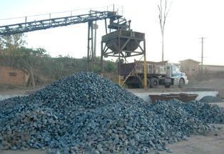 No próximo ano, devem ser escoadas pelo corredor logístico aproximadamente 360 mil toneladas de minério de ferro anuais. Em 2013, 550 mil, e a partir de 2014, um milhão.