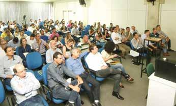 #UNIDOSCONTRAOGREENING Intensificação do combate O Fundecitrus está com uma nova equipe para desenvolver ações contra o greening em locais onde não é feito o controle da doença, nas