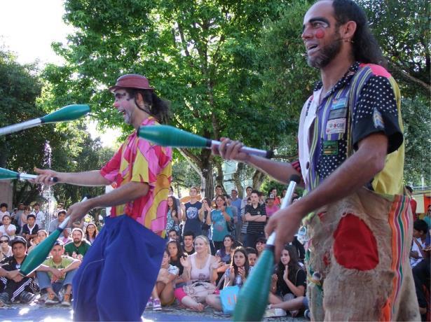 Principais apresentações: Internacional: Festival Internacional de Circo do Ceará em 2016 Filo Festival Internacional de Teatro de Londrina em 2015 4º Encuentro de circo y circo-teatro CIRCO EN