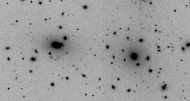 MATÉRIA ESCURA Em 1933 o aglomerado de galáxias de Coma é estudado. O movimento das galáxias não pode ser explicado pela atração gravitacional.