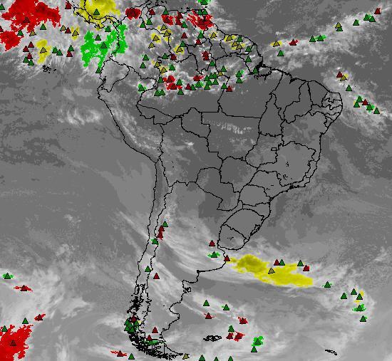 Sistemas convectivos observados na imagem das 21:00 GMT do satélite GOES determinado