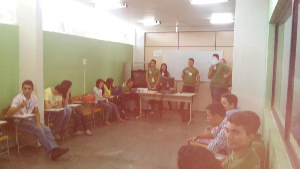 3 ASSISTENTE LOGISTICA Aula de direitos trabalhista e previdenciário com o professor Marcio Gleyber, onde aconteceu apresentação de mini