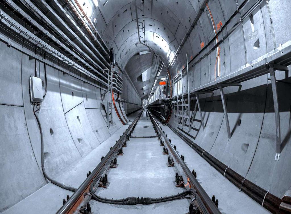 Estudo de caso de sucesso: Crossrail 35 WWW.BENTLEY.