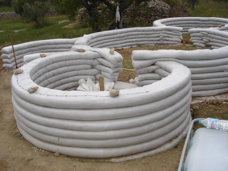 Superadobe