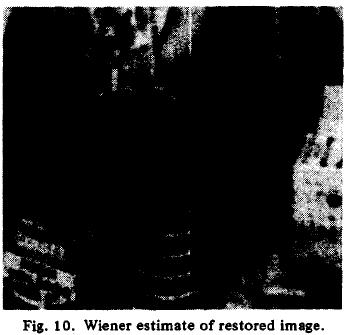 Foi tentada restauração com filtro inverso, porém a natureza malcondicionada não resultou em imagem discernível; a aparência resultante foi o campo de ruído aleatório (randômico).