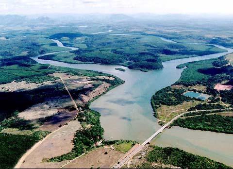 20 PM PA MAR Figura 02: Fotografia aérea do sistema estuarino dos rios