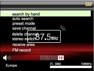 No menu do rádio, prima M brevemente para entrar em um dos seguintes submenus: search by hand, auto search, preset mode, save channel, delete channel, stereo switch, receive area, FM record. A.