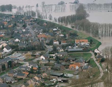 Exemplo: Room for the river (Holanda) O território